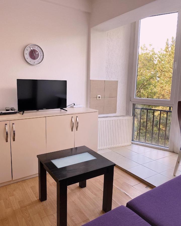 Passion Apartment Prishtine Bagian luar foto