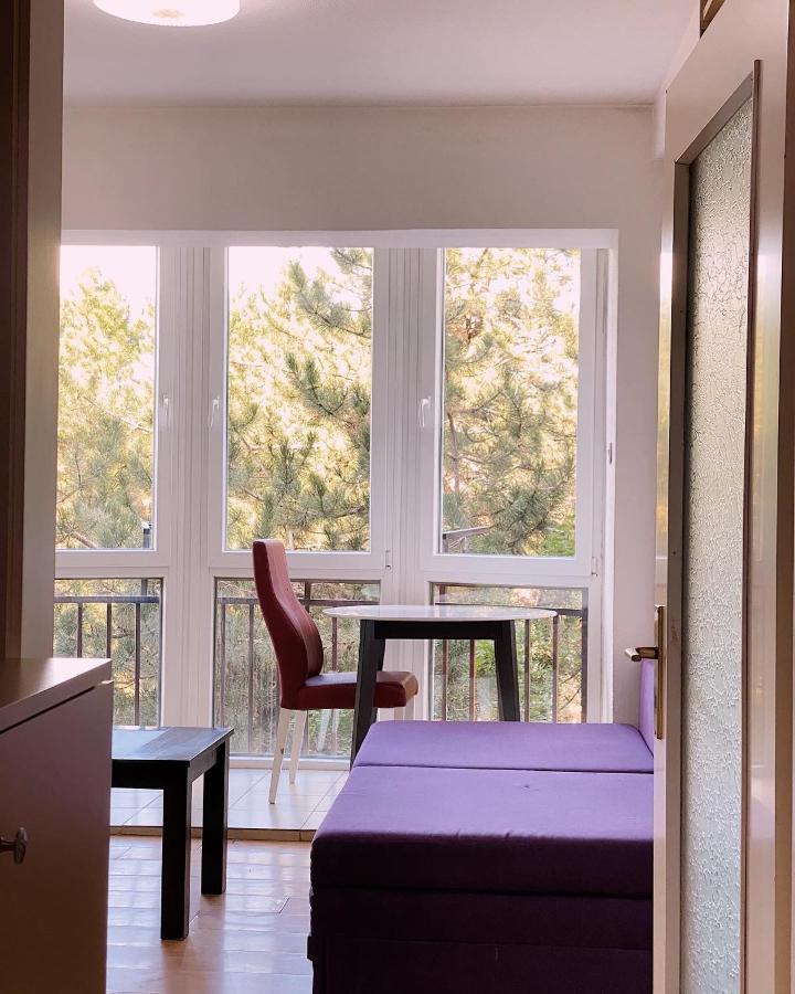 Passion Apartment Prishtine Bagian luar foto