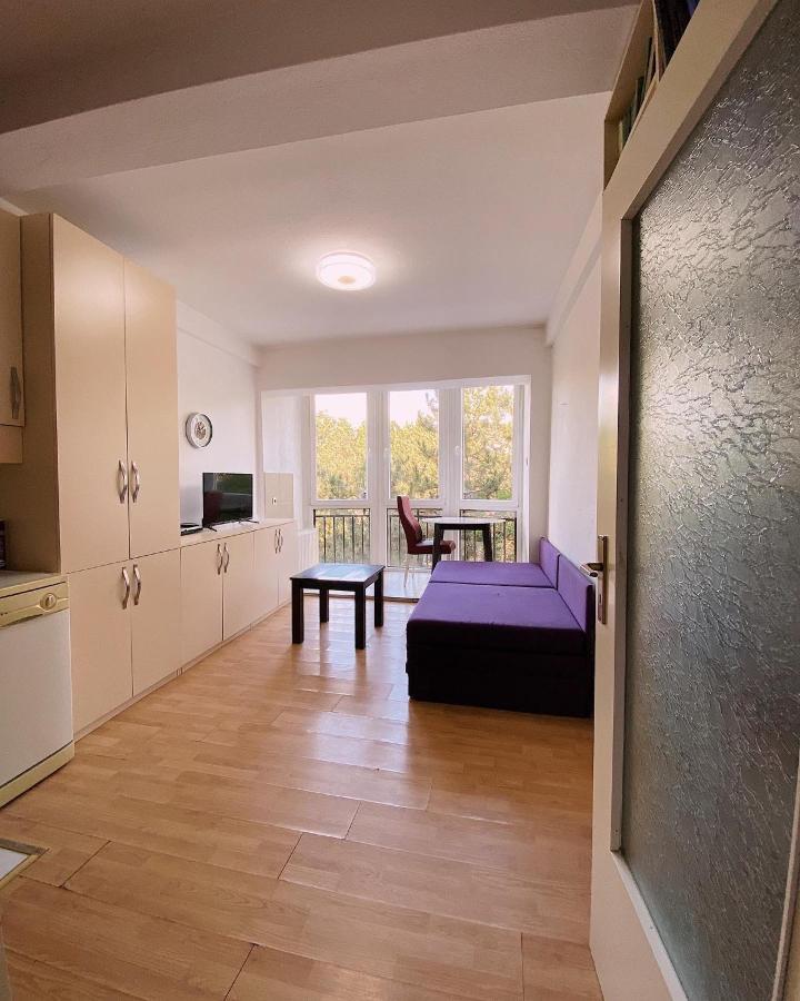 Passion Apartment Prishtine Bagian luar foto