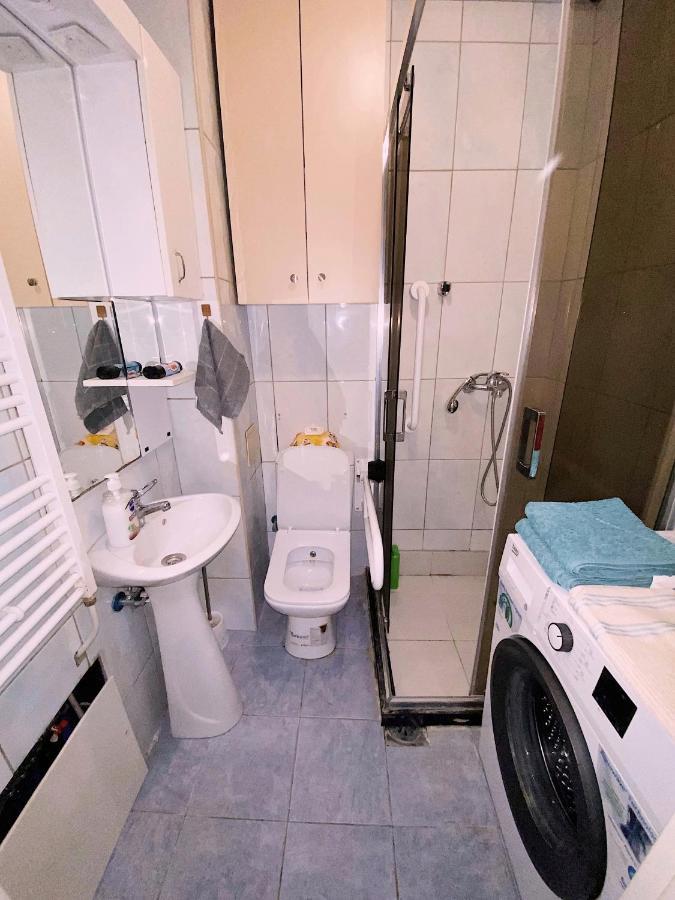 Passion Apartment Prishtine Bagian luar foto